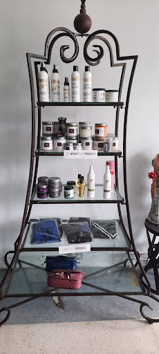 Hair Salon «The Reverence Design Team Hair Salon», reviews and photos, 2062 S Taylor Rd, Cleveland Heights, OH 44118, USA