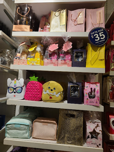 Shopping Mall «Southgate Shopping Center», reviews and photos, 13545 Eureka Rd, Southgate, MI 48195, USA