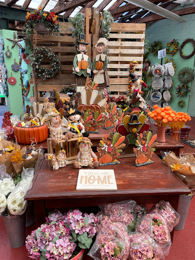 Garden Center «Dees Nursery & Florist», reviews and photos, 69 Atlantic Ave, Oceanside, NY 11572, USA