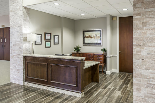 Funeral Home «Earthman Resthaven Funeral Home», reviews and photos, 13102 North Fwy, Houston, TX 77060, USA