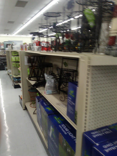 Discount Store «Big Lots», reviews and photos, 4165 E Harry St, Wichita, KS 67218, USA