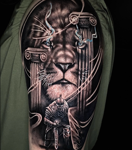 Find best friend finger tattoo ideas for your next unique tattoo in San Antonio at Firme Copias Tattoo Studio
