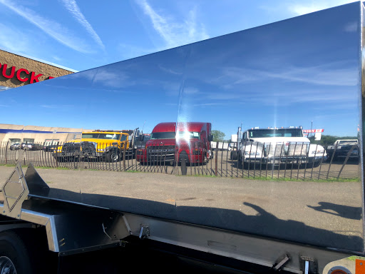 Ford Dealer «Gabrielli Ford Truck Sales and Service», reviews and photos, 3200 Horseblock Road, Medford, NY 11763, USA