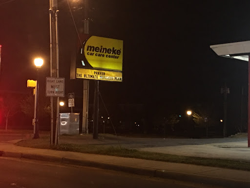 Auto Repair Shop «Meineke Car Care Center», reviews and photos, 5238 South Blvd, Charlotte, NC 28217, USA