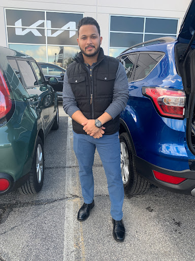 Used Car Dealer «Montrose Kia in Sheffield», reviews and photos, 5033 Detroit Ave, Sheffield Lake, OH 44054, USA