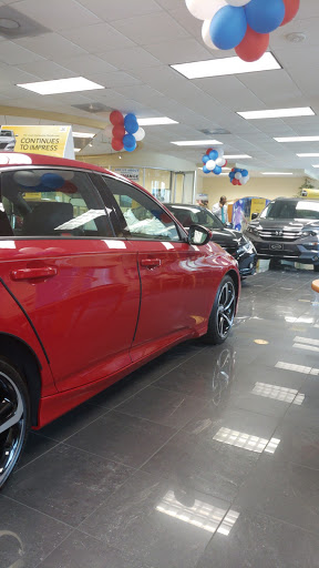 Honda Dealer «Brickell Honda», reviews and photos, 690 SW 8th St, Miami, FL 33130, USA