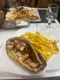Plats et boissons du Restaurant turc Saray Grill Restaurant Kebab à Marseille - n°5