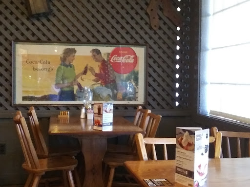 American Restaurant «Cracker Barrel Old Country Store», reviews and photos, 725 Foxcroft Ave, Martinsburg, WV 25401, USA