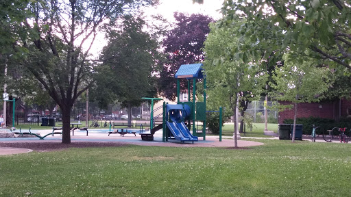 Park «Mayfair Park», reviews and photos, 4550 W Sunnyside Ave, Chicago, IL 60630, USA