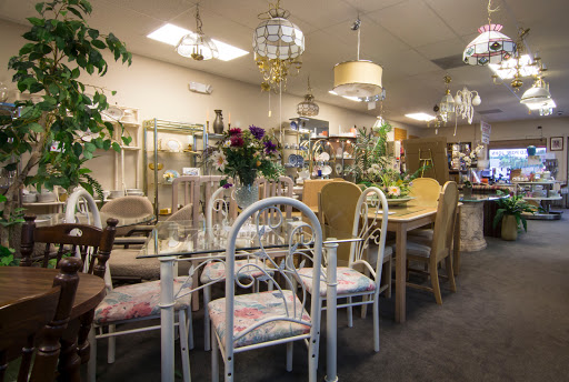 Thrift Store «St. John XXIII Thrift Store», reviews and photos, 15200 S Tamiami Trail # 110, Fort Myers, FL 33908, USA