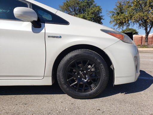 Tire Shop «Discount Tire Store - Georgetown, TX», reviews and photos, 1104 Rivery Blvd, Georgetown, TX 78628, USA