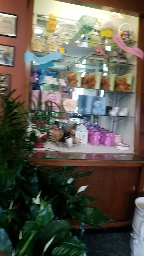 Florist «Roseland Floral Co., Inc.», reviews and photos, 633 Central Ave, Charlotte, NC 28204, USA