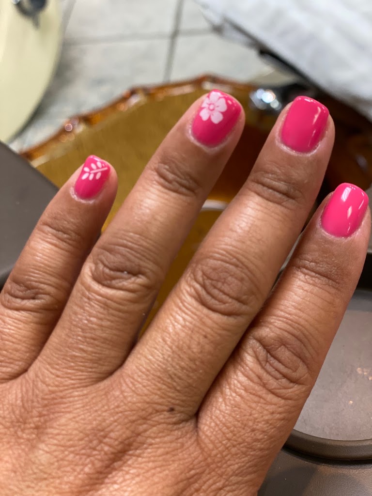 Tran Tran Nails 01845