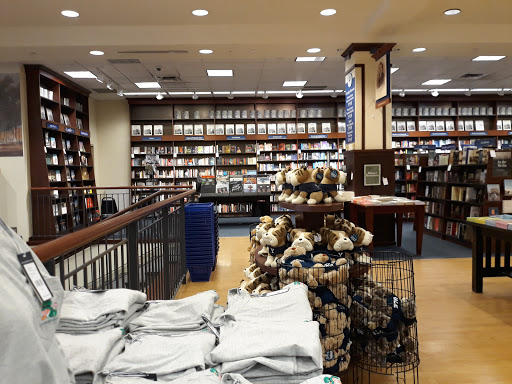 Book Store «Yale University Bookstore», reviews and photos, 77 Broadway, New Haven, CT 06511, USA