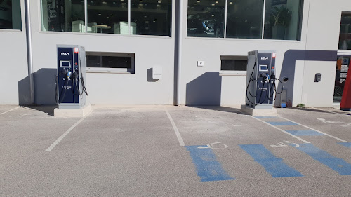 Borne de recharge de véhicules électriques Kia Charge Station de recharge Aubagne
