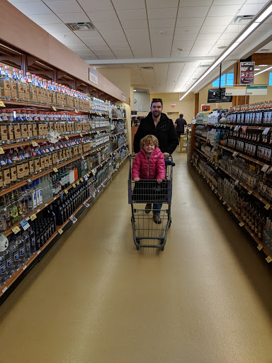 State Liquor Store «NH Liquor & Wine Outlet», reviews and photos, 500 Woodbury Ave, Portsmouth, NH 03801, USA