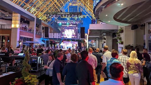 Event Venue «Fourth Street Live!», reviews and photos, 400 S 4th St, Louisville, KY 40202, USA
