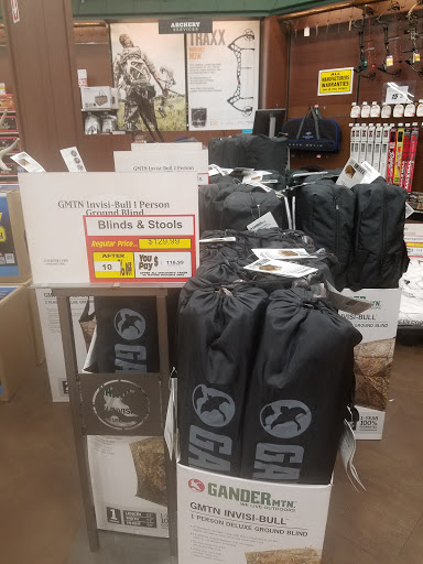 Sporting Goods Store «Gander Mountain», reviews and photos, 5388 Westpointe Plaza Drive, Columbus, OH 43228, USA
