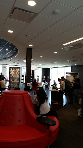 Cell Phone Store «Verizon», reviews and photos, 6560 Garth Rd #100, Baytown, TX 77521, USA