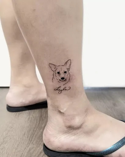 Explore honey bee tattoo ideas, creative tattoo ideas in Sunnyvale, available at Greego tattoo
