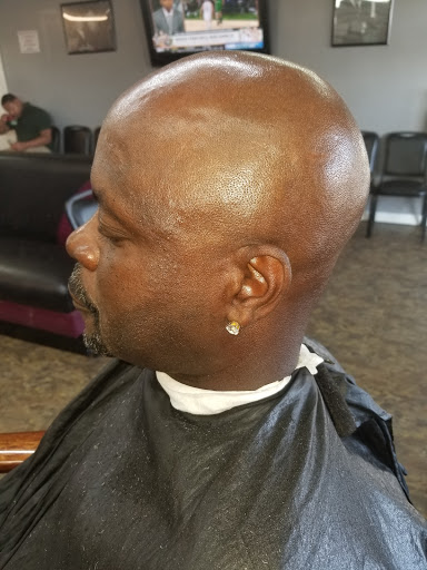 Barber Shop «Cole Cuts Barber Shop», reviews and photos, 351 Pass Rd, Gulfport, MS 39507, USA