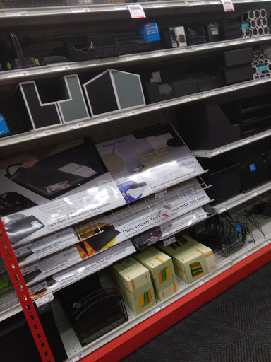 Office Supply Store «Staples», reviews and photos, 111 Middlesex Turnpike, Burlington, MA 01803, USA