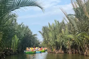 Bá Lộc Coconut image