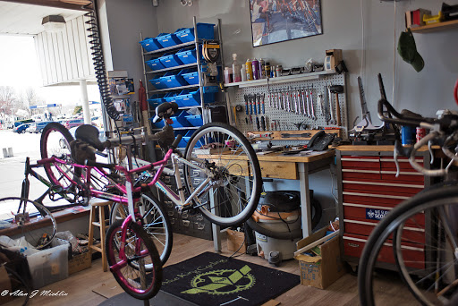 Bicycle Store «Bike King Cycling», reviews and photos, 364 W Trenton Ave, Morrisville, PA 19067, USA