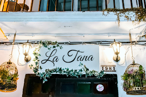 La Tana, Restaurant image