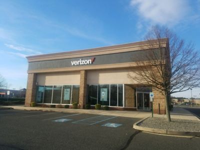 Cell Phone Store «Verizon», reviews and photos, 55 U.S. 9, Manalapan Township, NJ 07726, USA