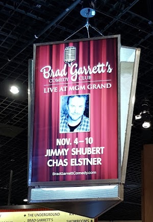 Brad Garretts Comedy Club - photo 66