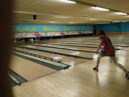 Bowling Alley «Calhoun Bowling Center», reviews and photos, 123 Columbus Cir NE, Calhoun, GA 30701, USA