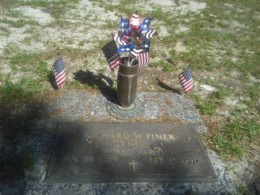 Cemetery «Oleander Memorial Gardens», reviews and photos, 306 Bradley Dr, Wilmington, NC 28409, USA
