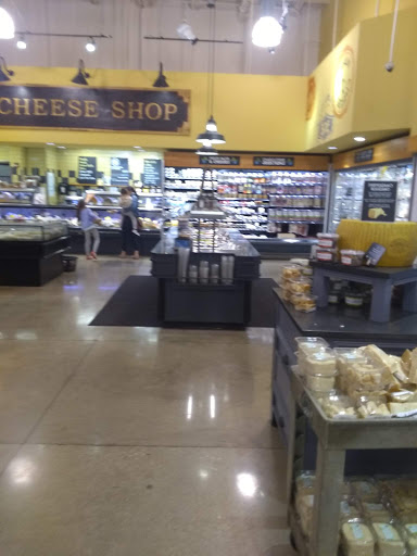 Grocery Store «Whole Foods Market», reviews and photos, 2000 N Federal Hwy, Fort Lauderdale, FL 33305, USA