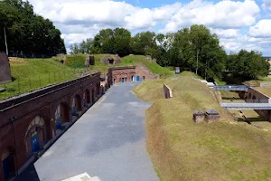Fort Leveau image