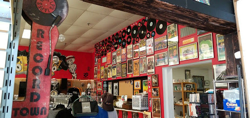 Electric Audio Vintage Audio & Record Shop Virginia Beach