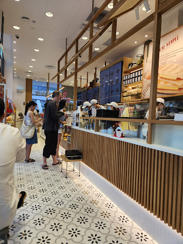 7 Holland Vlg Wy, #01-41/42/43/44/45 One Holland Village, Singapore 275748