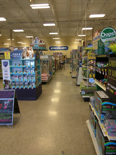 Pet Supply Store «PetSmart», reviews and photos, 47142 Michigan Ave, Canton, MI 48188, USA