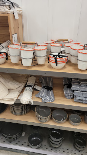 Department Store «Target», reviews and photos, 850 W North Ave, Melrose Park, IL 60160, USA