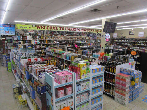 Liquor Store «Valencia Liquor & Wine Shop», reviews and photos, 1231 E Main St, Meriden, CT 06450, USA