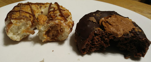 Bakery «Krispy Kreme Doughnuts», reviews and photos, 3703 Atlanta Hwy, Bogart, GA 30622, USA