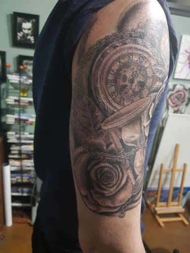 Find tattoo ideas stars for your next unique tattoo in Albuquerque at Archetype Tattoo Studio