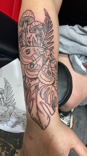 Explore hand and finger tattoo ideas, creative tattoo ideas in Pineville, available at Epic Ink Studio