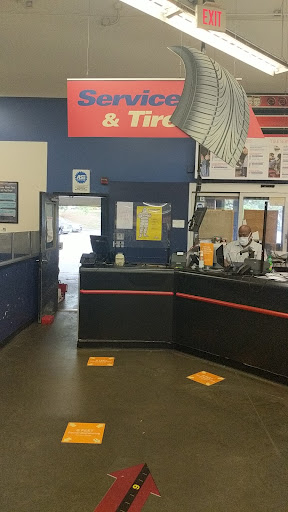 Auto Parts Store «Pep Boys Auto Parts & Service», reviews and photos, 20900-A Frederick Rd, Germantown, MD 20876, USA