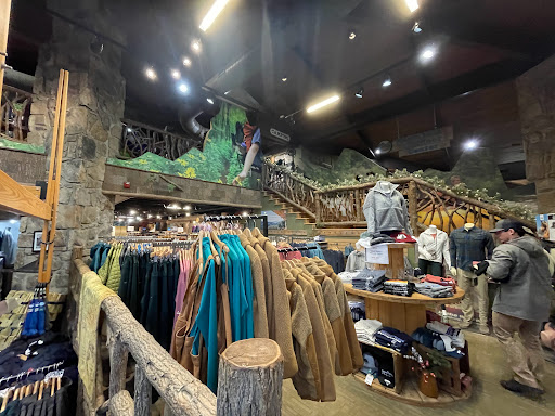 Outdoor Sports Store «Nantahala Outdoor Center Gatlinburg», reviews and photos, 1138 Parkway, Gatlinburg, TN 37738, USA