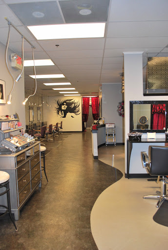 Beauty Salon «Salon LaFaye», reviews and photos, 8016 Cumming Hwy #307, Canton, GA 30115, USA