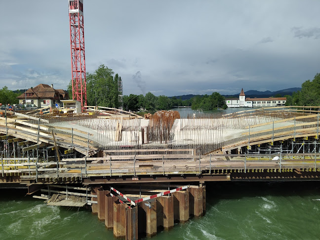 Kommentare und Rezensionen über Kettenbrücke Aarau
