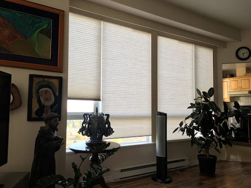 Comfort Blinds & Screens - Blinds and Shades- Motorized- Hunter Douglas - Vancouver- Appointment Only