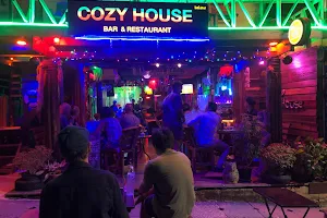 Cozy House Bar & Restaurant image