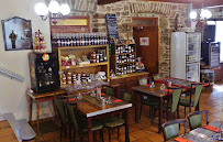 Atmosphère du Restaurant Le Pré Fleuri à Saint-Germain-l'Herm - n°5